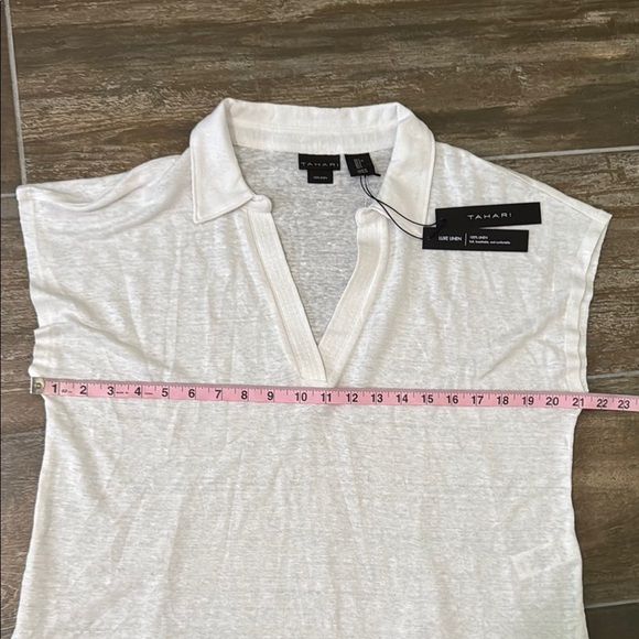 Tahari White Lux Linen Blouse with Cap Sleeves and Boxy Fit - Picture 6 of 9